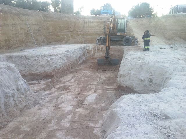 Máquinas y Maderas Navarro excavación